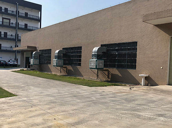 可以撥打ZLG理工免費(fèi)熱線
